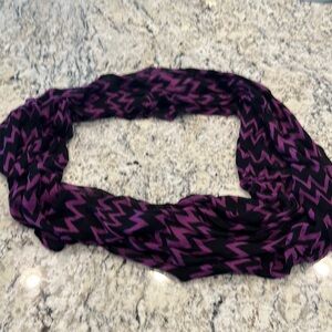Charming Charlie Cozy Purple and Black Chevron Scarf